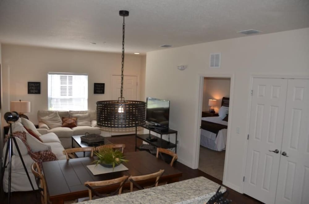 Lucaya Village Resort 3 Beds and 2 Baths. ID: 57417 - photo 10