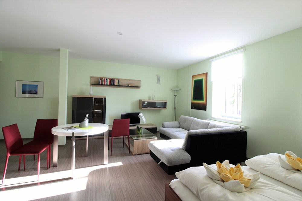 Villa 39 Apartment Hotel — Bad Liebenstein — photo 4