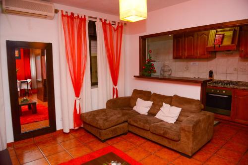 Alojamentos Leitao — hotel in Seia