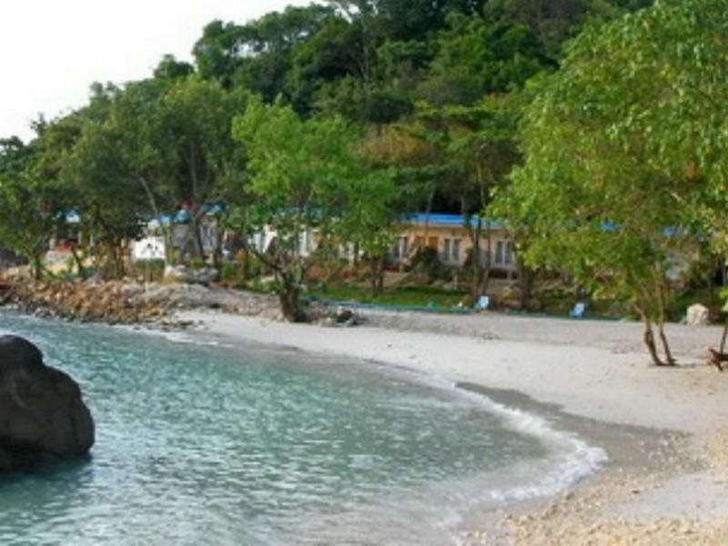 Koh Wai Beach Resort in Ko Chang Tai, Thailand