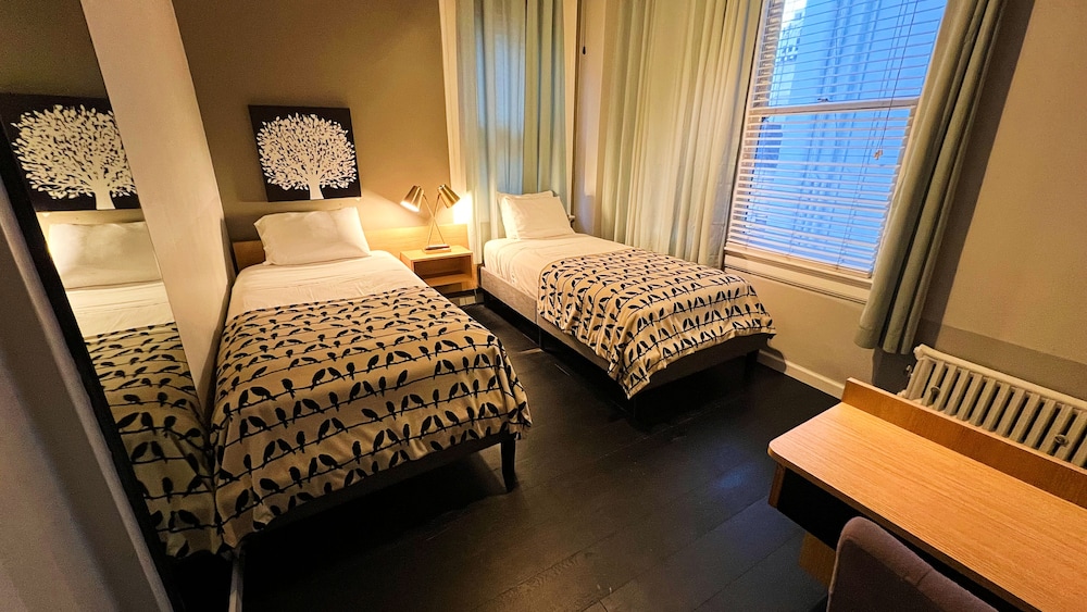 Touchstone Hotel City Center - photo 17