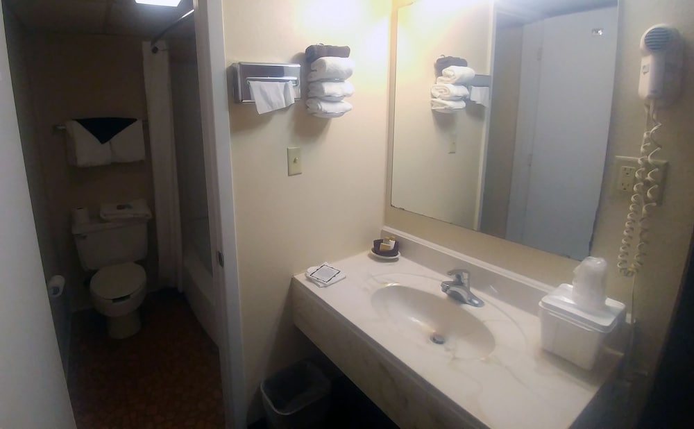Kansas Country Inn - photo 32