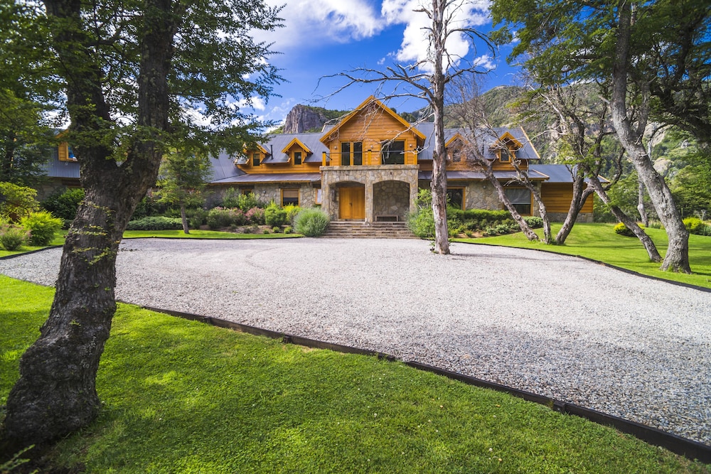 Rio Hermoso — hotel in San Martin De Los Andes