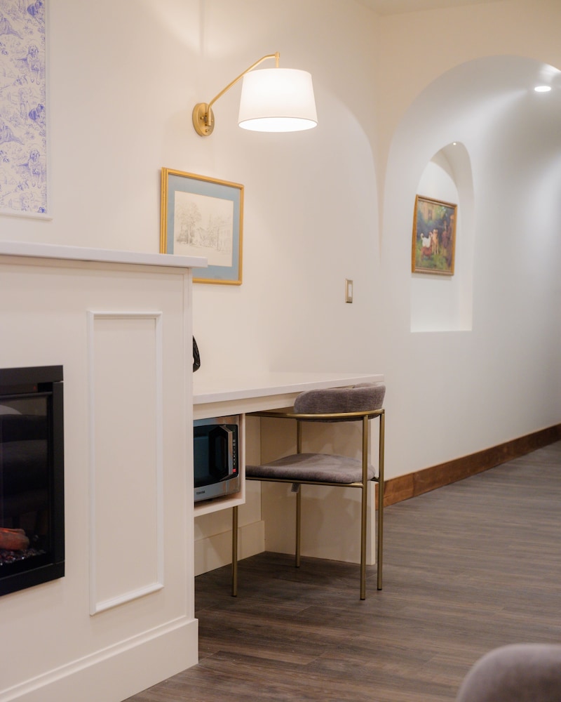 The Chandler Hotel - photo 7