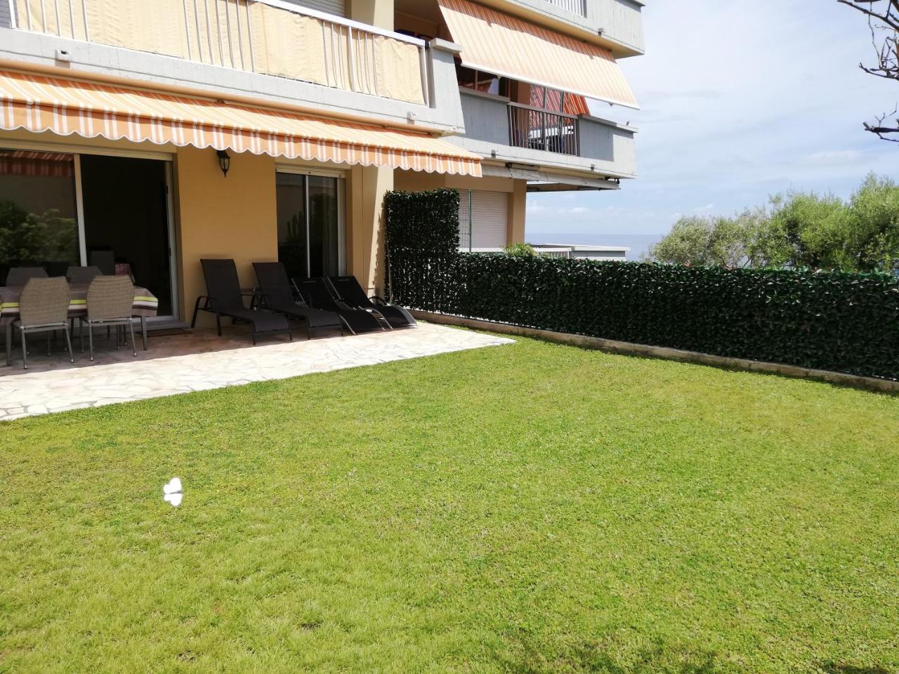 Appartement Le Belvedere — 4-Star Luxury Hotel in Roquebrune-Cap-Martin, France