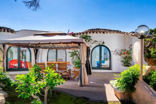 Villa Daniela — 4-Star Luxury Hotel in Palau, Italy