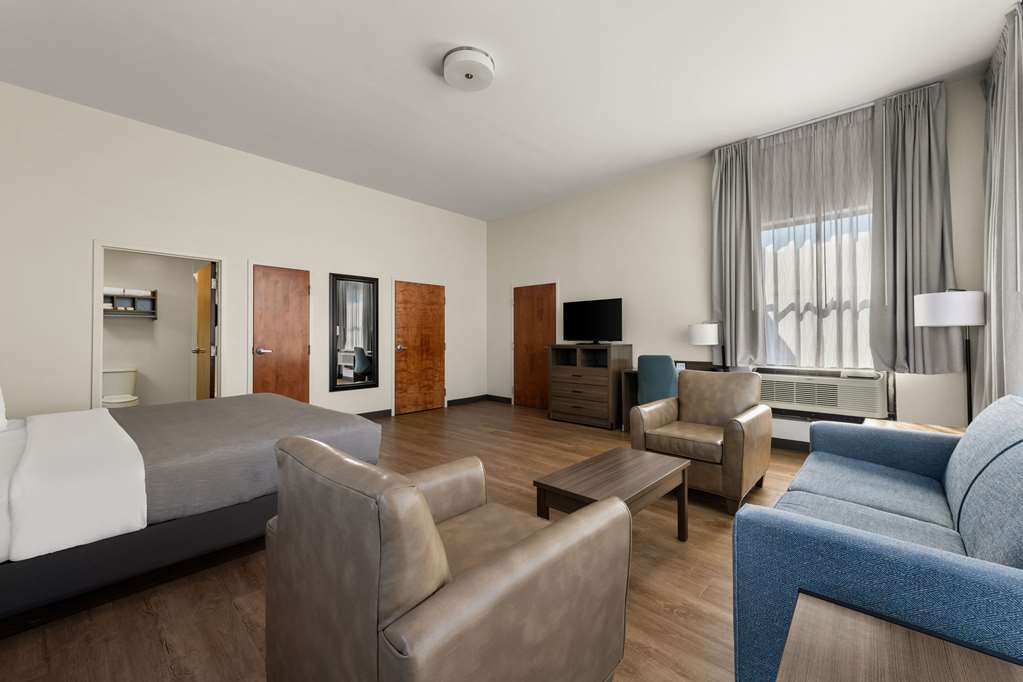 Quality Inn & Suites Matthews Charlotte - photo 32