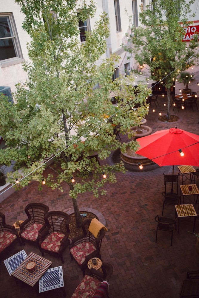 The Holland Hotel - photo 39