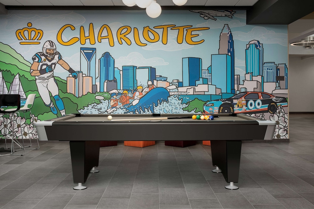 Tru by Hilton Charlotte Airport Lake Pointe - photo 6