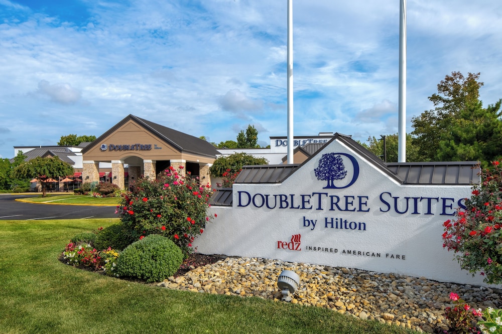 DoubleTree Suites by Hilton Hotel Mt. Laurel - photo 50
