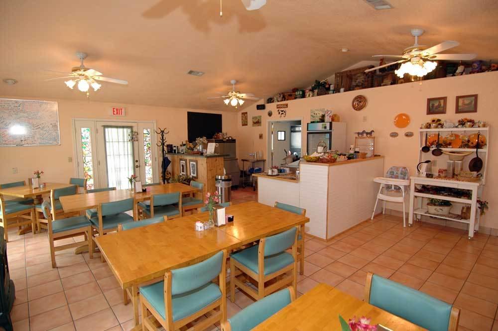 Buffalo Pointe Inn - photo 10