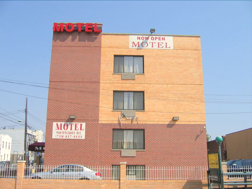 Red Carpet Inn Brooklyn in Brooklyn, United States