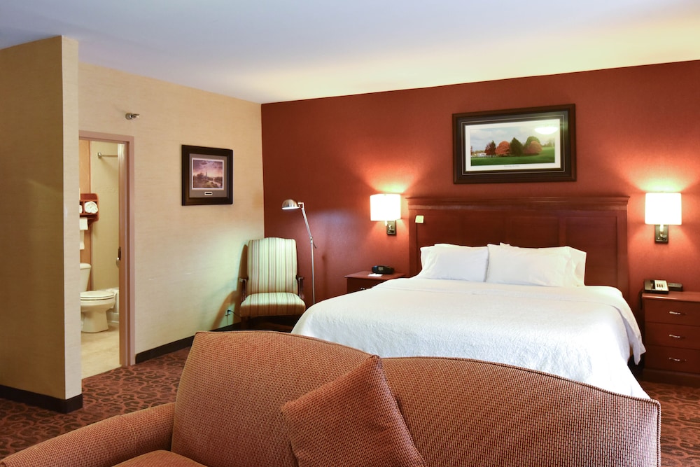 Hampton Inn Winchester - photo 4