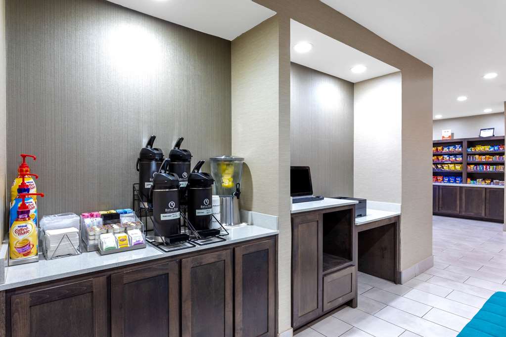 La Quinta Inn & Suites by Wyndham Hopkinsville - photo 46