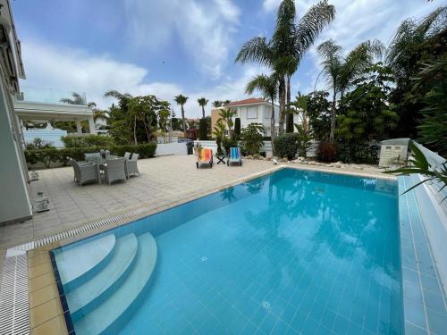 Zoe’s villa by Turtle Bay
