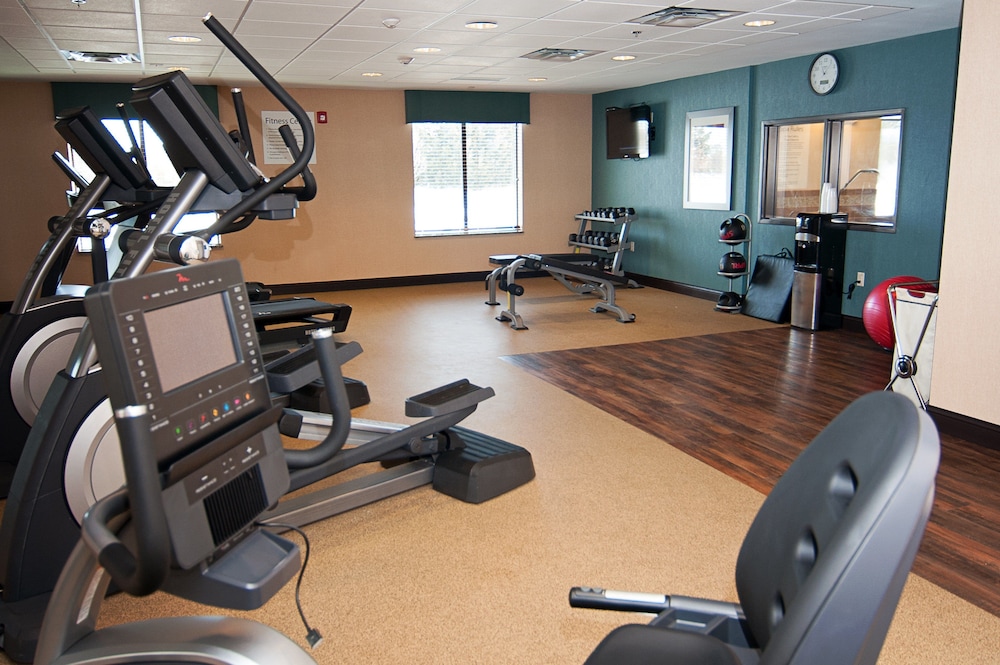 Holiday Inn Express & Suites Wichita Northeast by IHG - photo 16