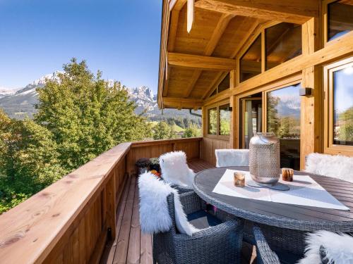 Das Kaiserwohl Chalet — 4-Star Luxury Hotel in Going, Austria
