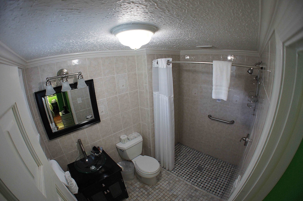 Duval Inn - photo 56