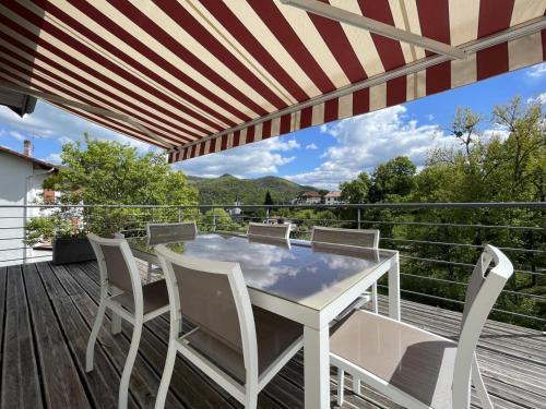 Biena - carbon neutral hotel in Unknown City