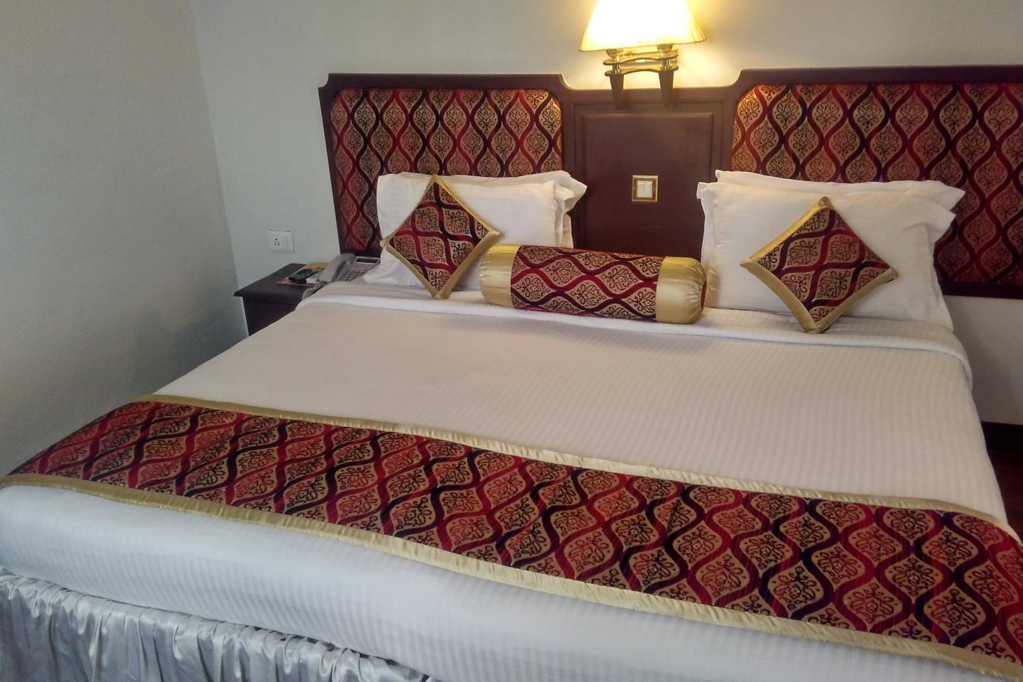 The Windsor Castle — 4-Star Luxury Hotel in Kottayam, India