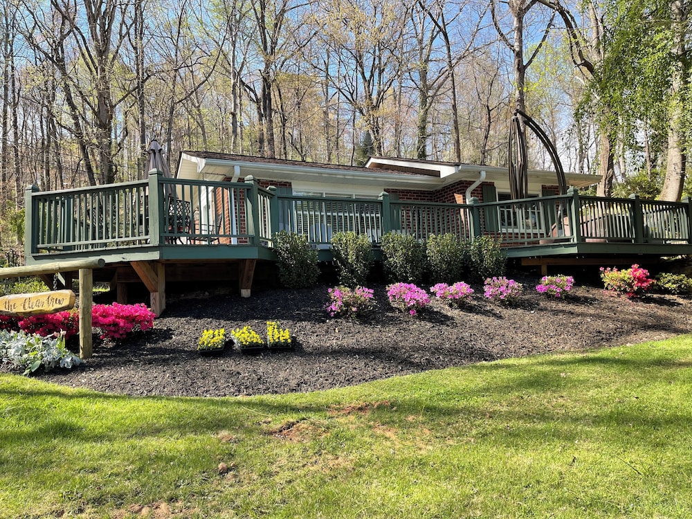Mountain Aire Cottages & Inn - photo 188