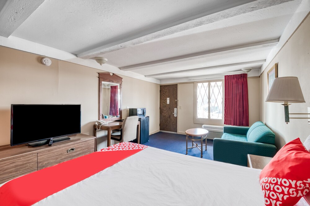 Oyo Hotel Wadsworth Oh I 76 - photo 12
