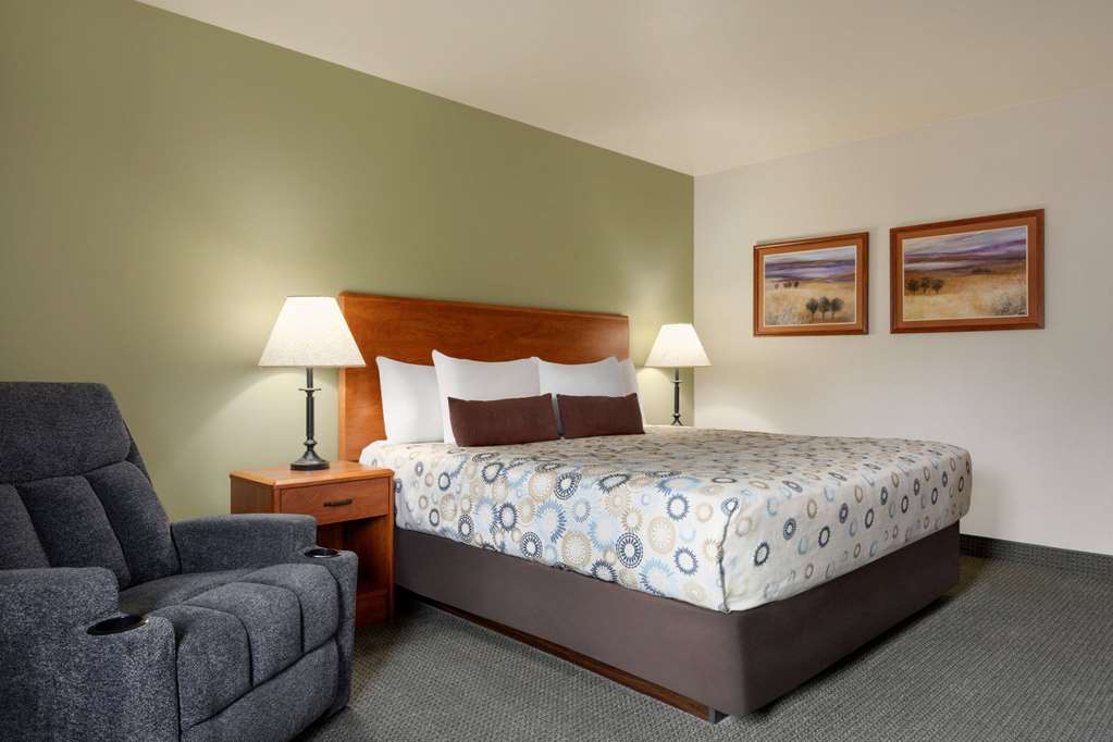 AmericInn by Wyndham Havre - photo 16