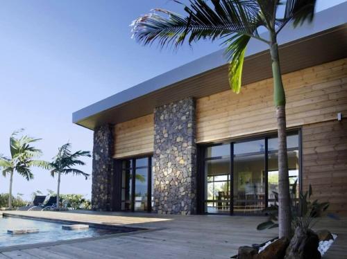 Villa paradisiaque avec vue sur la mer à Saint Leu Jacuzzi — 4-Star Luxury Hotel in Saint-Leu, Réunion