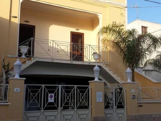 B&B Aurora Salentina — 4-Star Luxury Hotel in Morciano Di Leuca, Italy