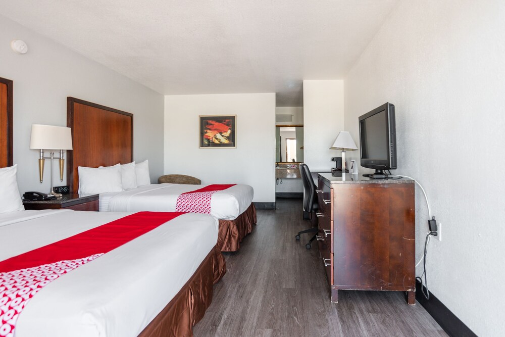 Motel 6 Mesa AZ Downtown - photo 20