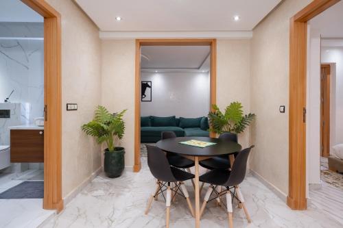 Bright Flat in Heart of Center — 4-Star Luxury Hotel in Marrakesh, Morocco