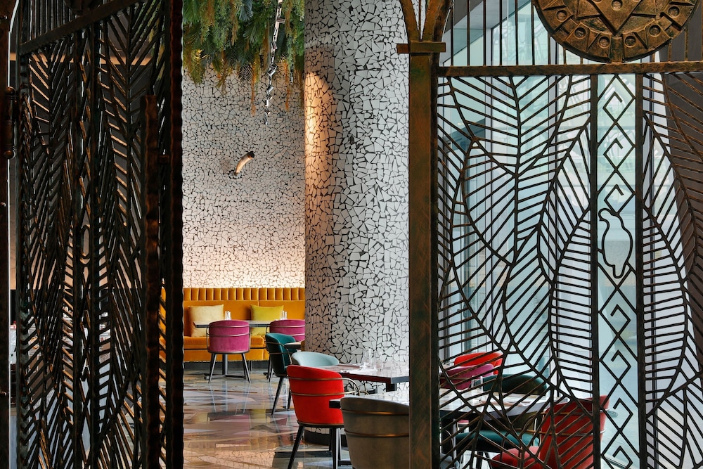 מזון ומשקאות