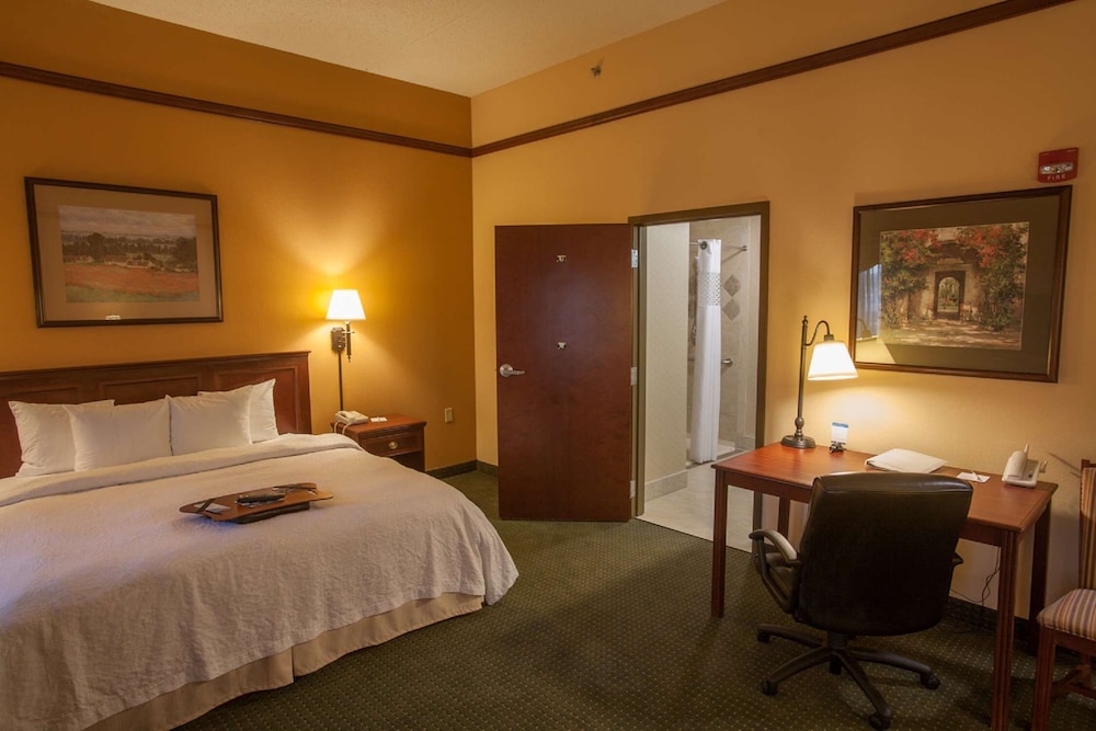 Hampton Inn & Suites Stillwater - photo 19