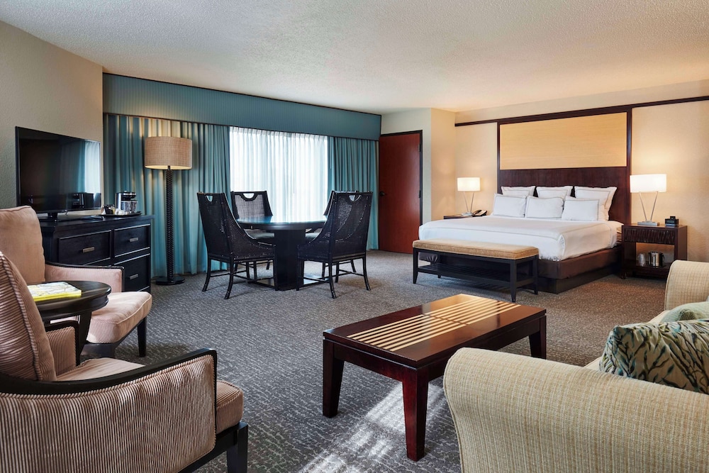 DoubleTree by Hilton Orlando Theme Park Resort - photo 9