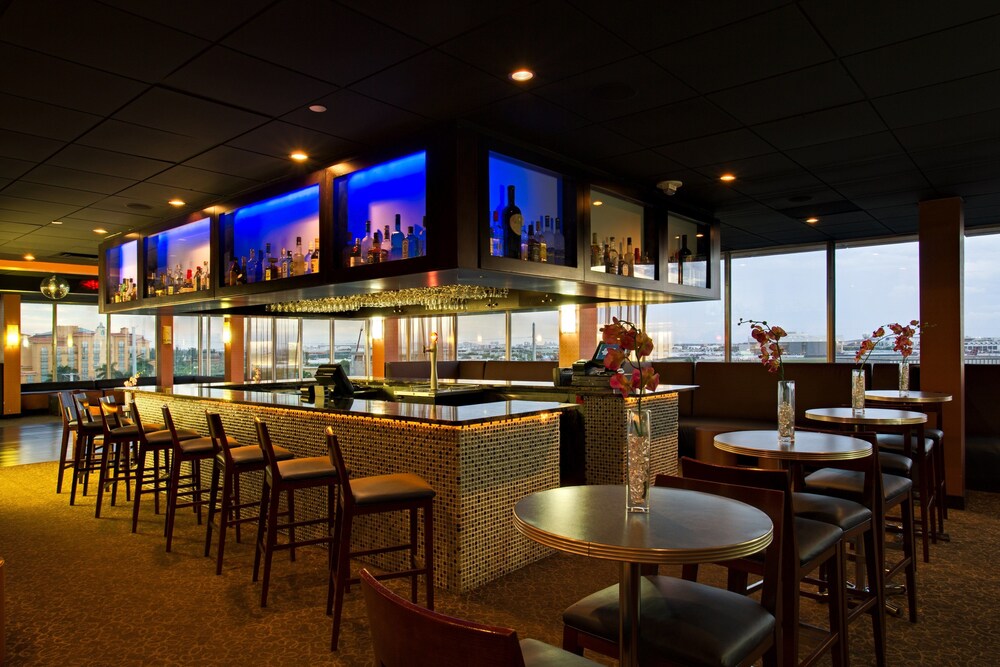 Holiday Inn Miami International Airport by IHG - photo 11