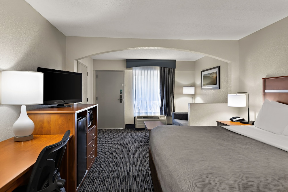 Quality Inn Dandridge - photo 7