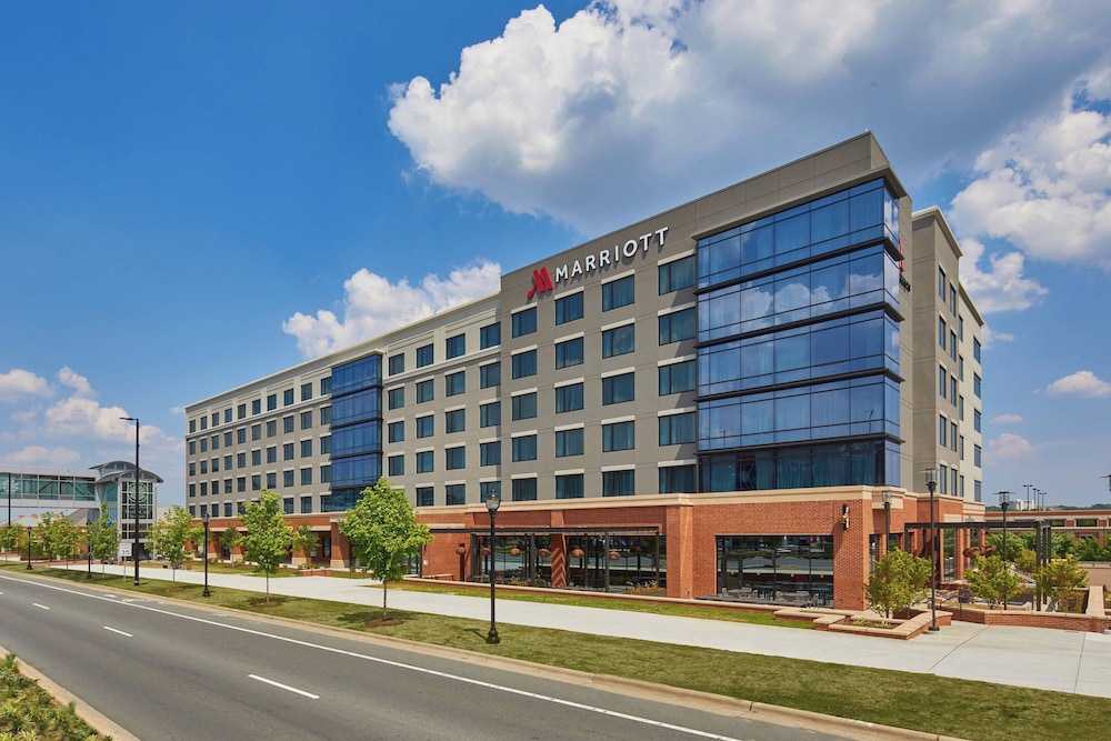 UNC Charlotte Marriott Hotel & Conference Center - photo 55