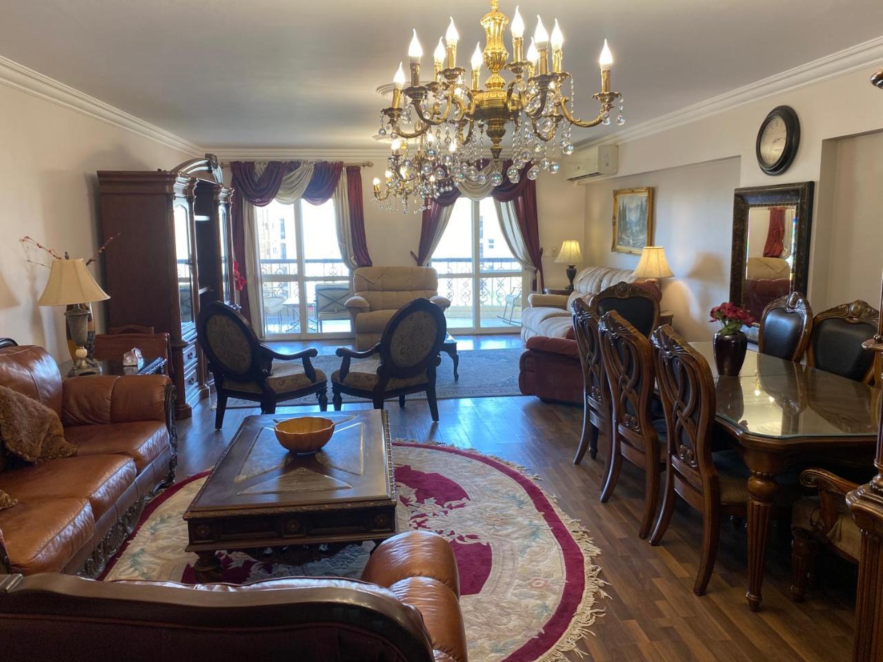 Elegant and Spacious Luxury Apartment in Al Rehab gated community New Cairo — 4-Star Luxury Hotel in Cairo, Egypt