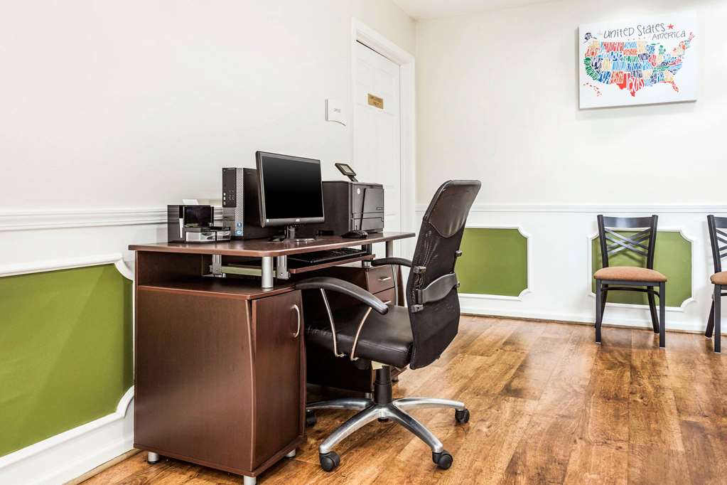 Quality Inn Lancaster - photo 22