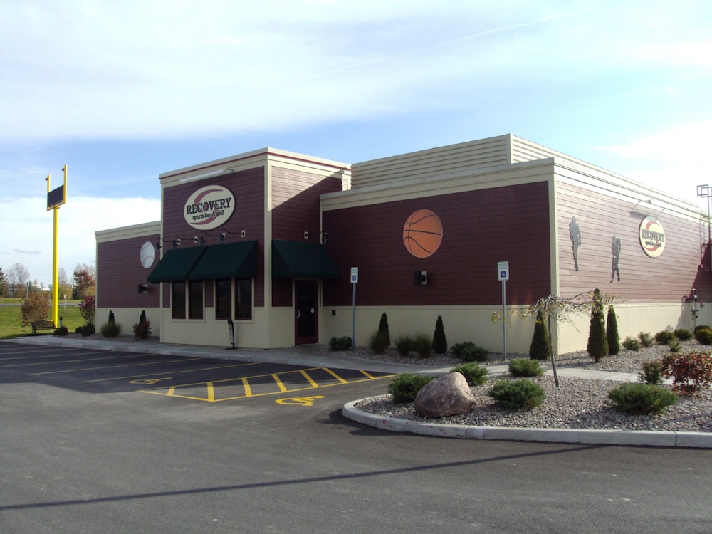 Fairfield Inn & Suites by Marriott Verona - photo 18