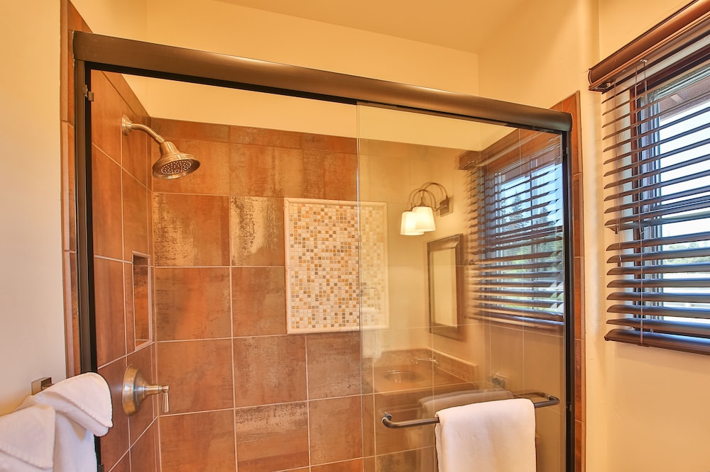 Columbia Cliff Villas Hotel - photo 37