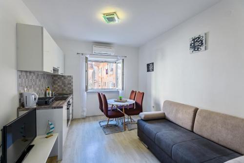 Modern apartment Old town Zadar — 4-Star Luxury Hotel in Zadar, Croatia