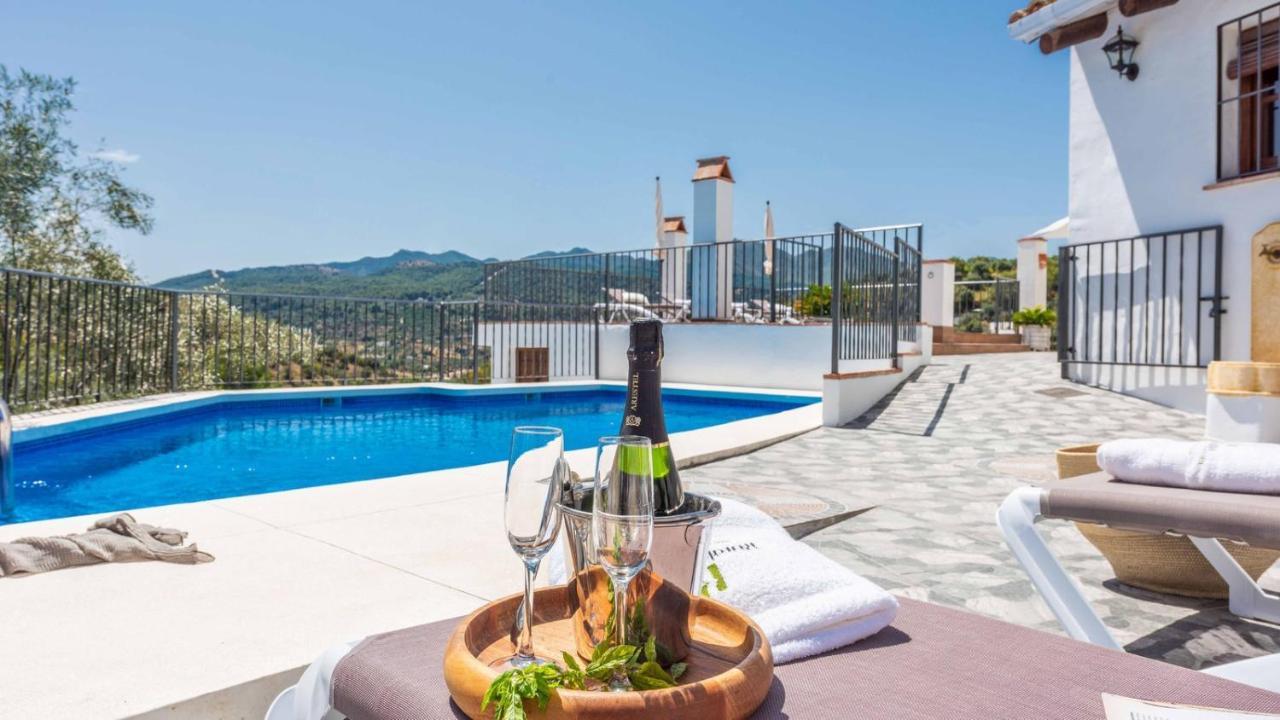 Casa Guajar 2 Monda by Ruralidays — 4-Star Luxury Hotel in Monda, Spain