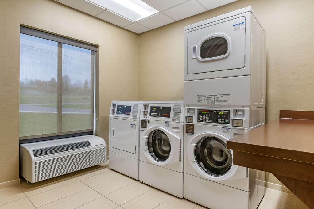Comfort Suites Manheim Lancaster - photo 32