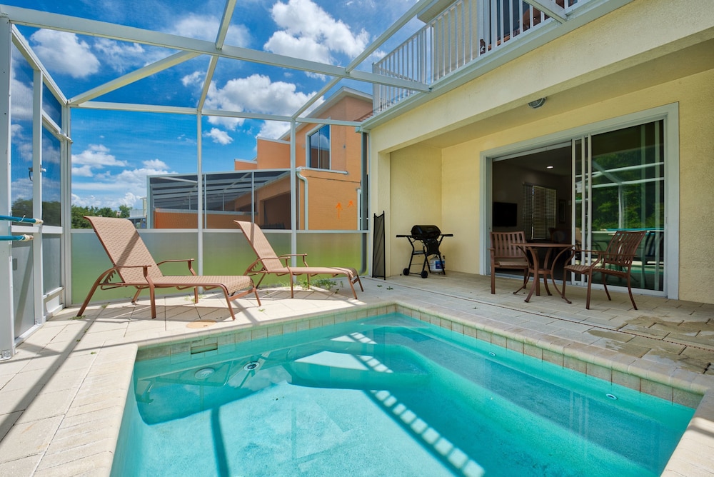 Modern Townhouse Heated Pool Disney Orlando 1502R — 4-Star Luxury Hotel in Orlando, United States