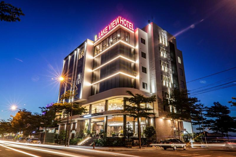 Lake View Hotel - last minute hotel in Qui Nhon