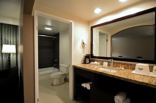 Days Inn by Wyndham Downey - photo 25