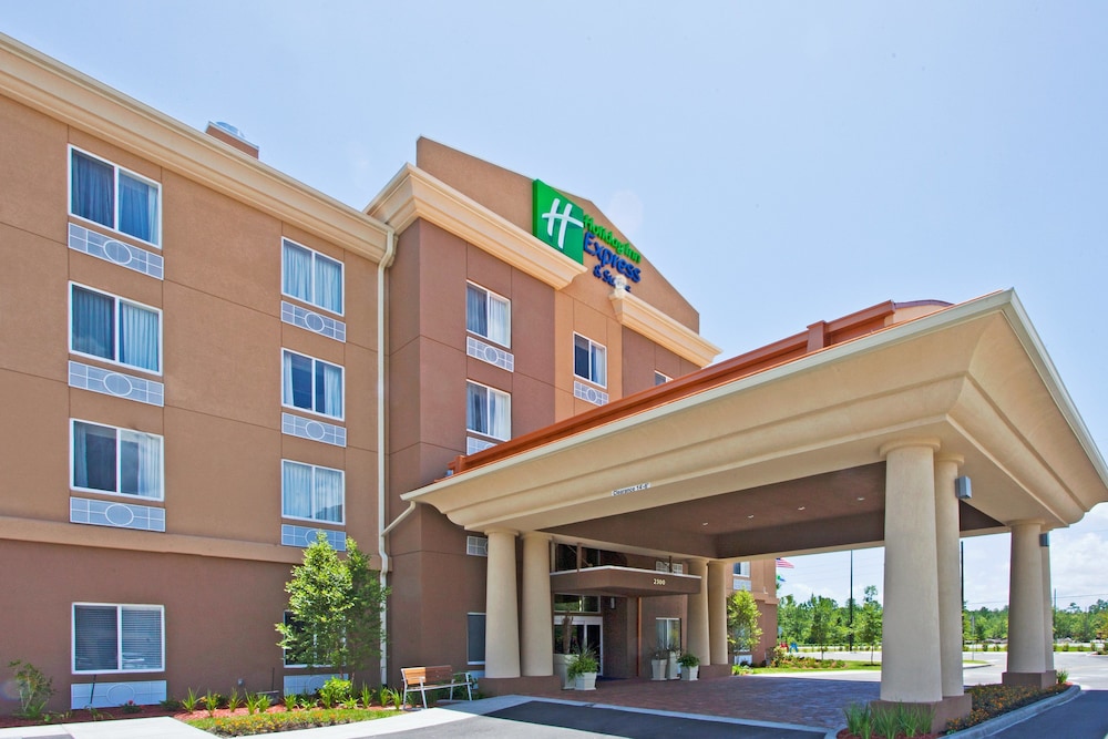 Holiday Inn Express Hotel & Suites Saint Augustine North by IHG - carbon neutral hotel in Saint Augustine