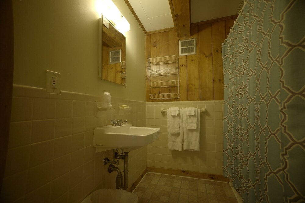 Betty Doon Hotel - photo 26