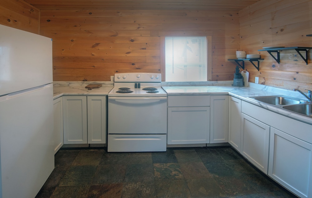 Rustic Inn - photo 12